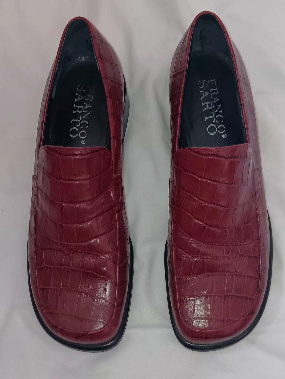 Franco Sarto Women's Burgundy Croc-Embossed Leather Loafers